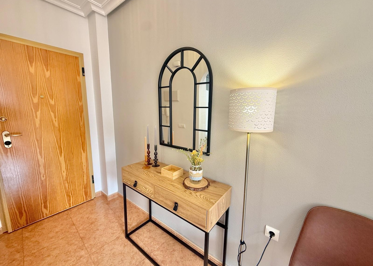 Resale - Apartment - La Mata