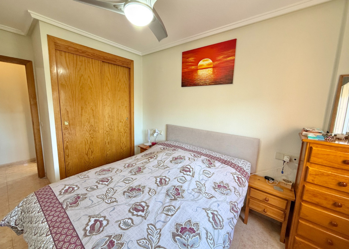 Resale - Apartment - Torrevieja - Centro