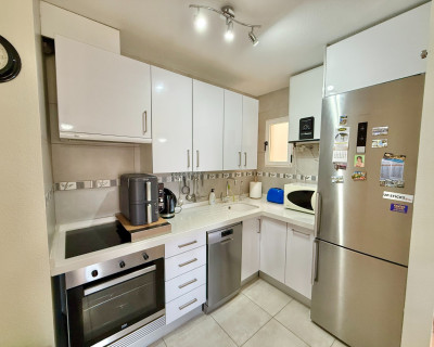 Resale - Apartment - Torrevieja - Centro