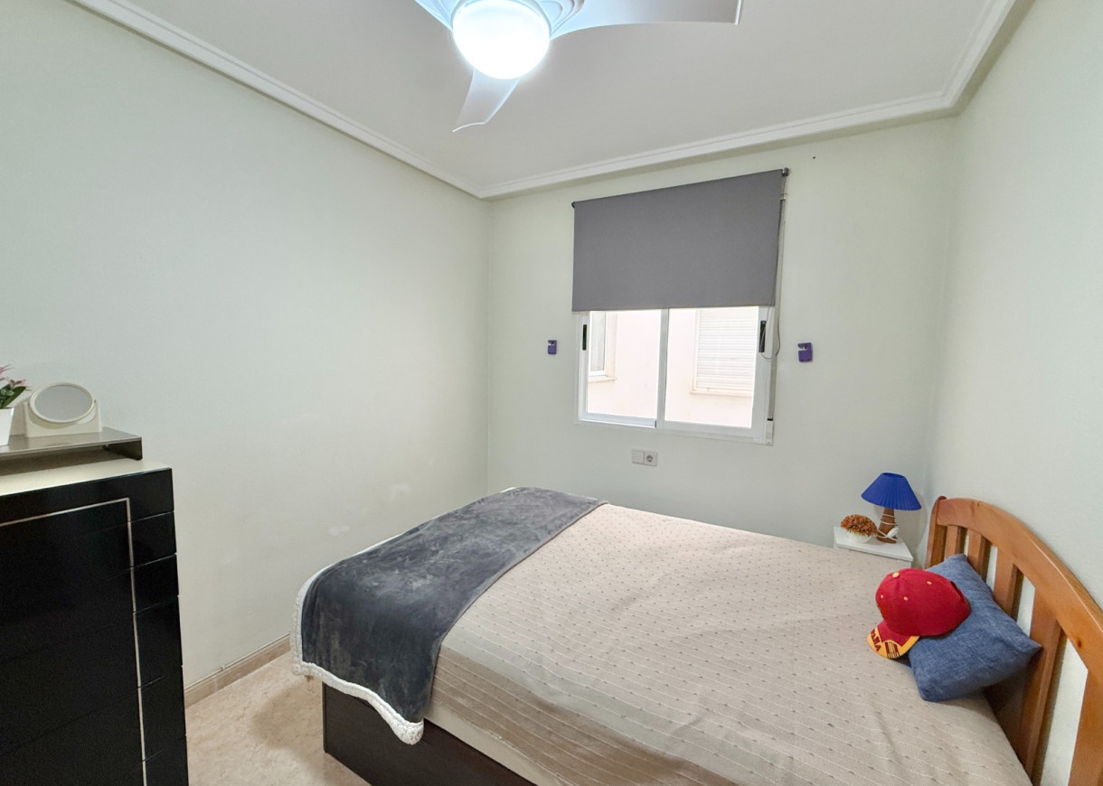 Resale - Apartment - Torrevieja - Centro