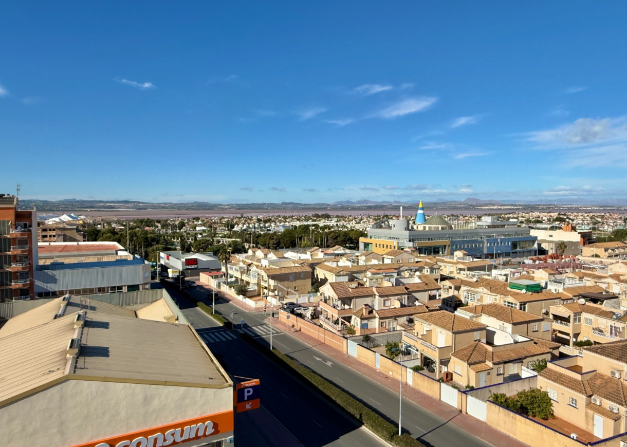 Resale - Apartment - Torrevieja - Centro