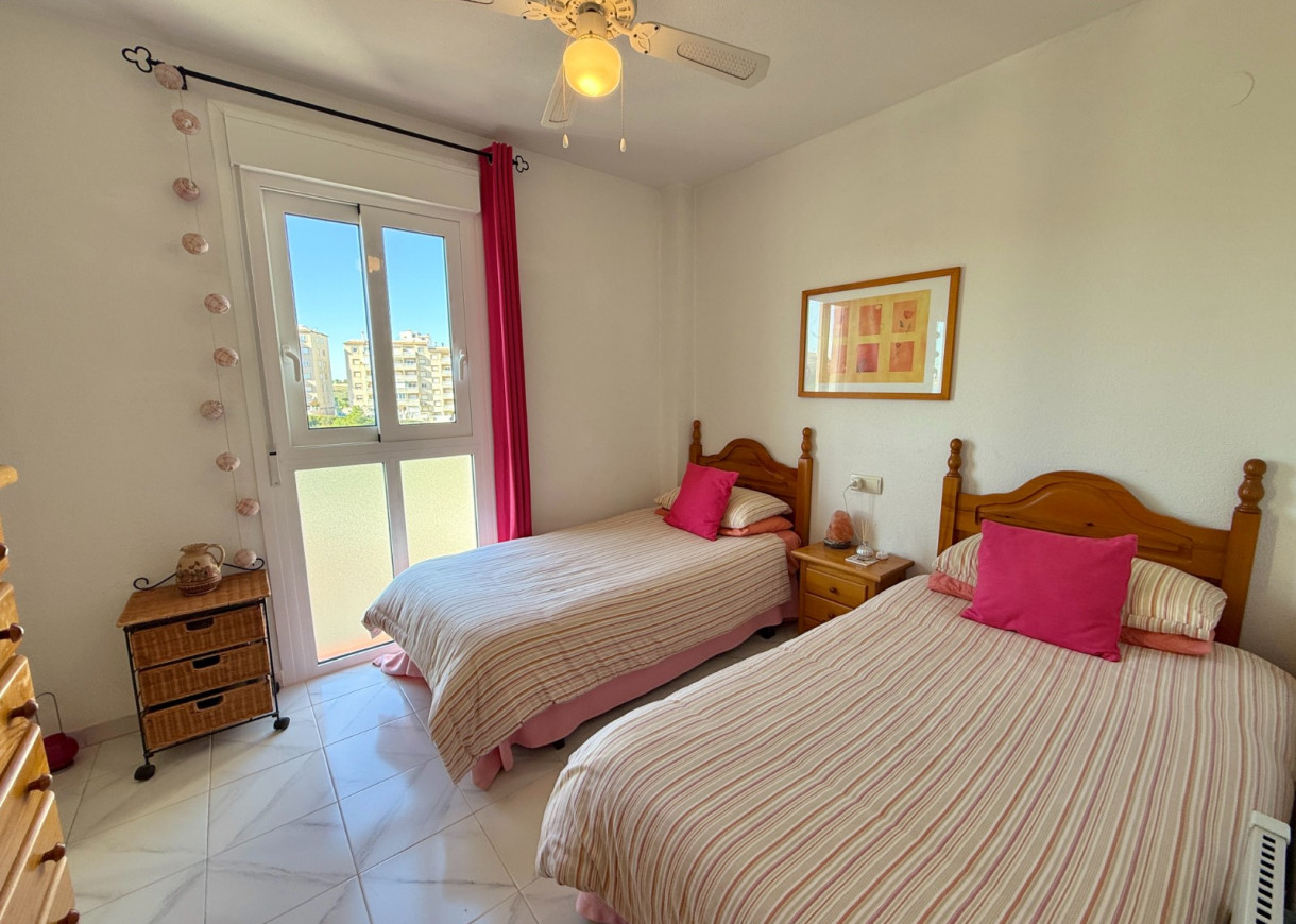 Resale - Apartment - Torrevieja - Torreblanca