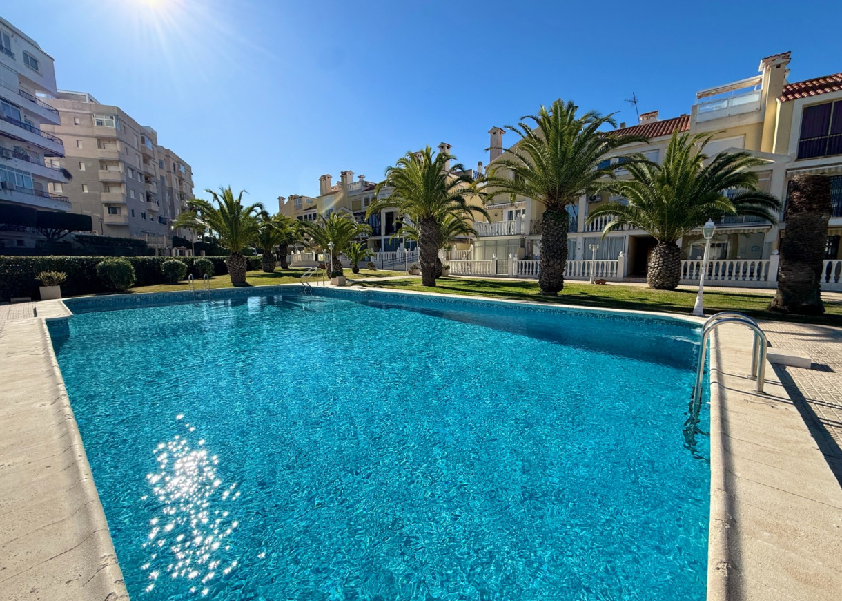 Resale - Apartment - Torrevieja - Torreblanca