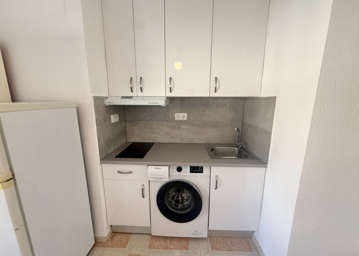 Long time Rental - Studio apartment - Torrevieja - Centro