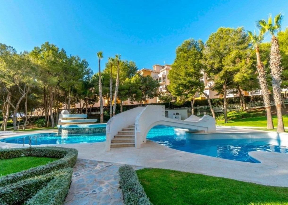 Resale - Lägenhet - Orihuela Costa - Altos de Campoamor