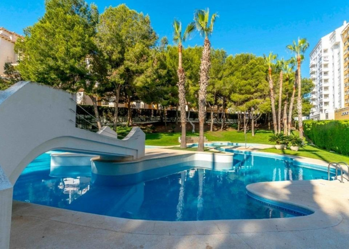 Resale - Lägenhet - Orihuela Costa - Altos de Campoamor
