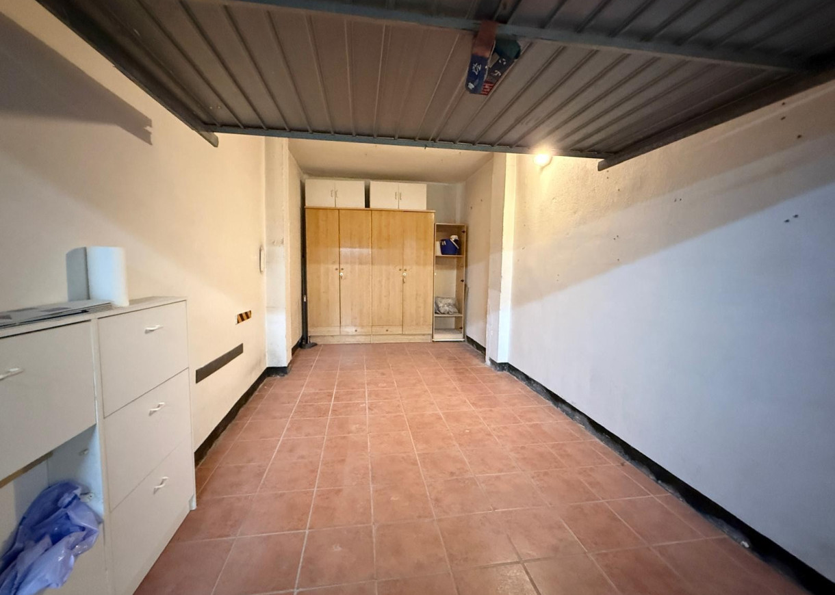 Resale - Garage - Torrevieja - Torreblanca