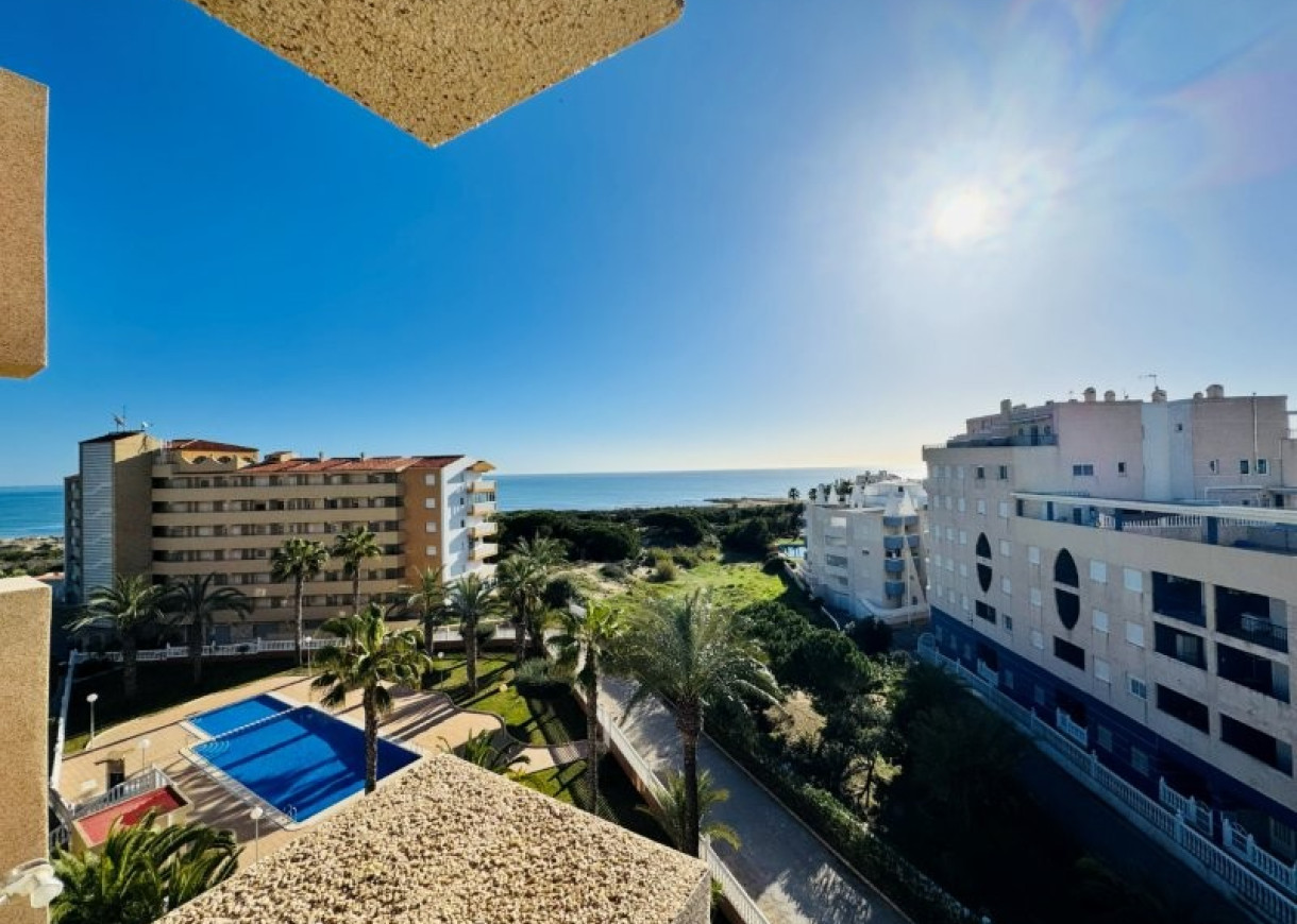 Resale - Penthouse - La Mata - Alanis
