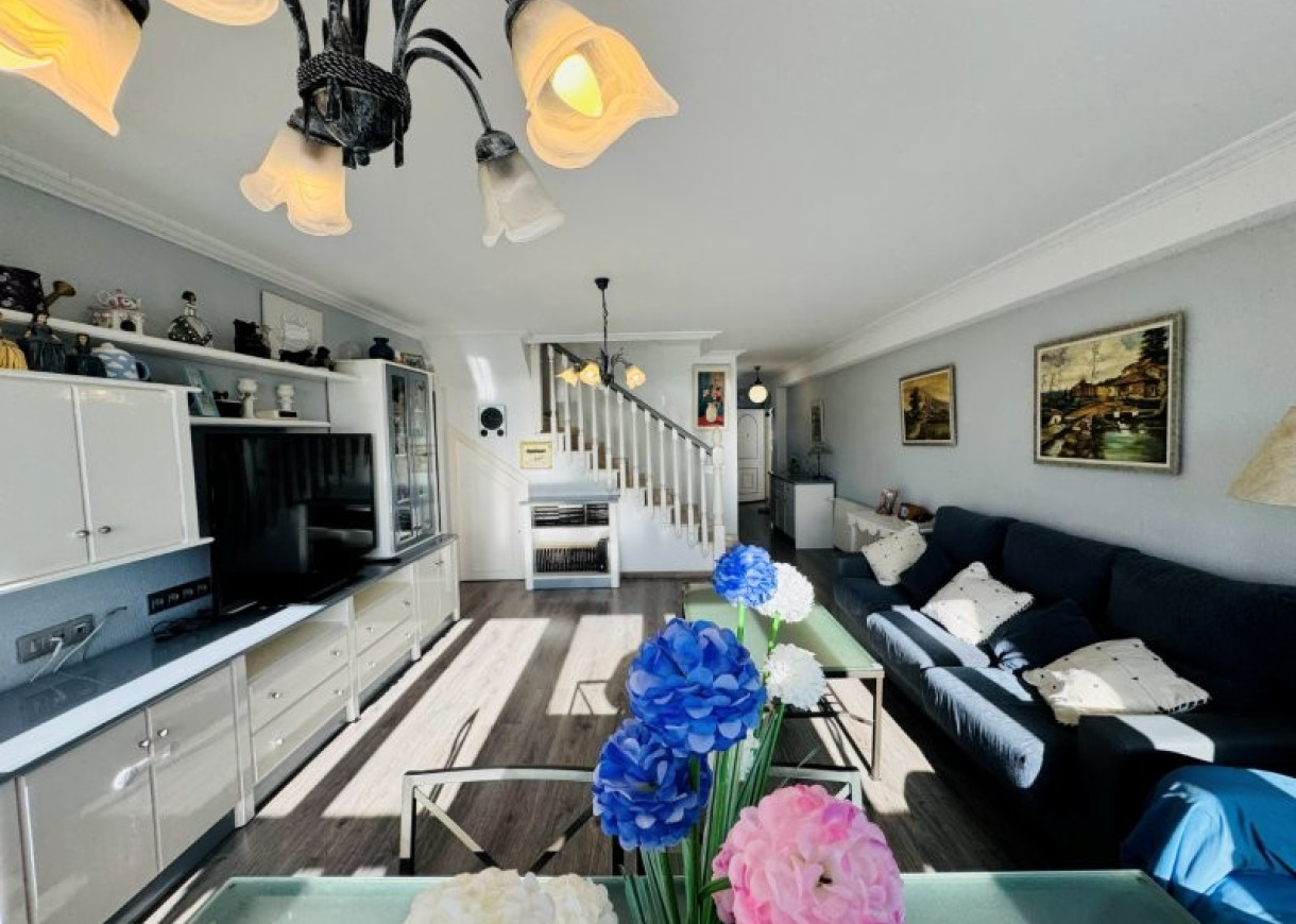 Resale - Penthouse - La Mata - Alanis