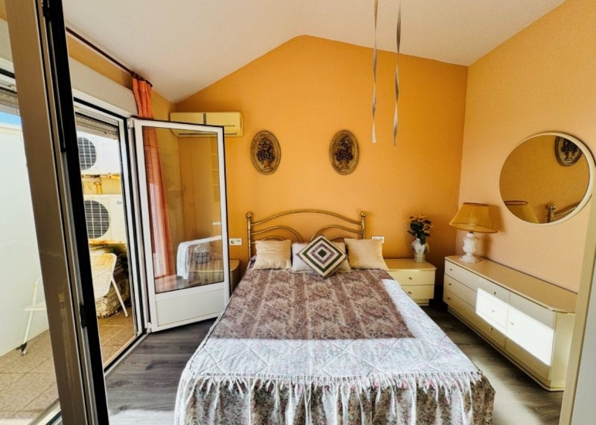 Resale - Penthouse - La Mata - Alanis