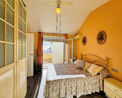 Resale - Penthouse - La Mata - Alanis