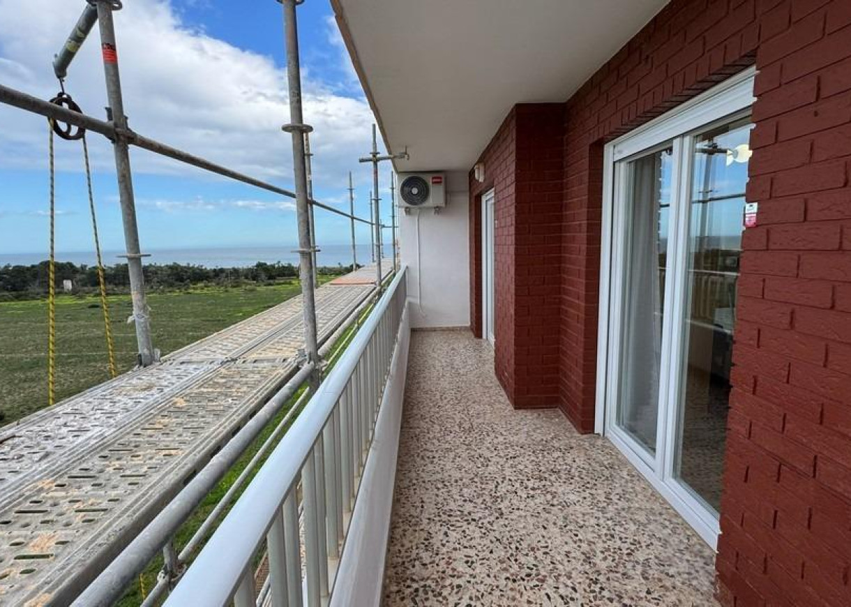 Resale - Apartment - Torrevieja - Punta prima