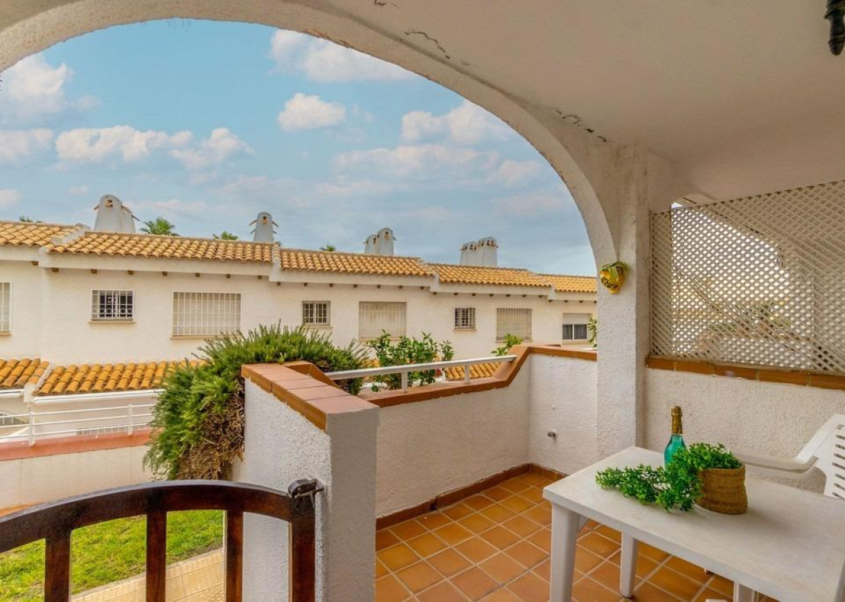 Resale - Apartment - Orihuela Costa - Aguamarina