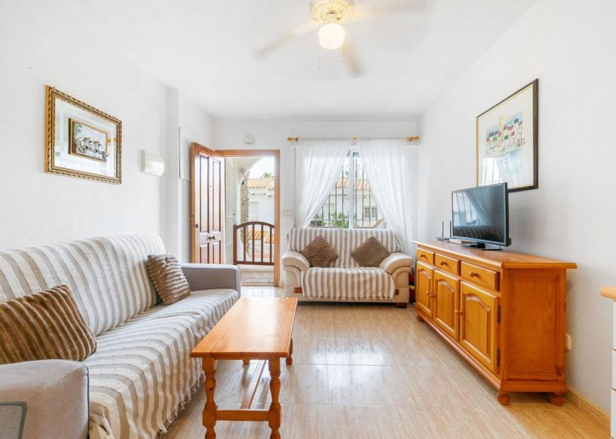 Resale - Apartment - Orihuela Costa - Aguamarina