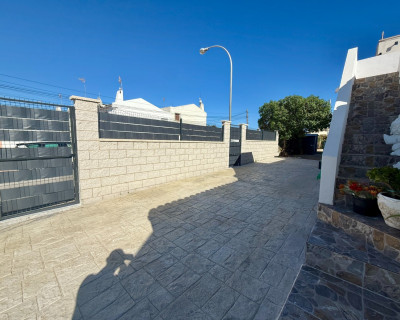 Resale - Bungalow - Torrevieja - San Luis / La Siesta