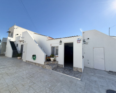Resale - Bungalow - Torrevieja - San Luis / La Siesta