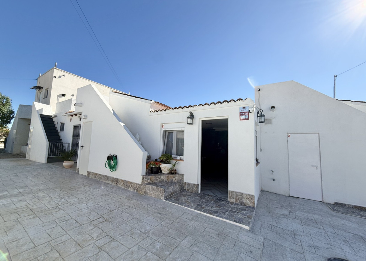 Resale - Bungalow - Torrevieja - San Luis / La Siesta