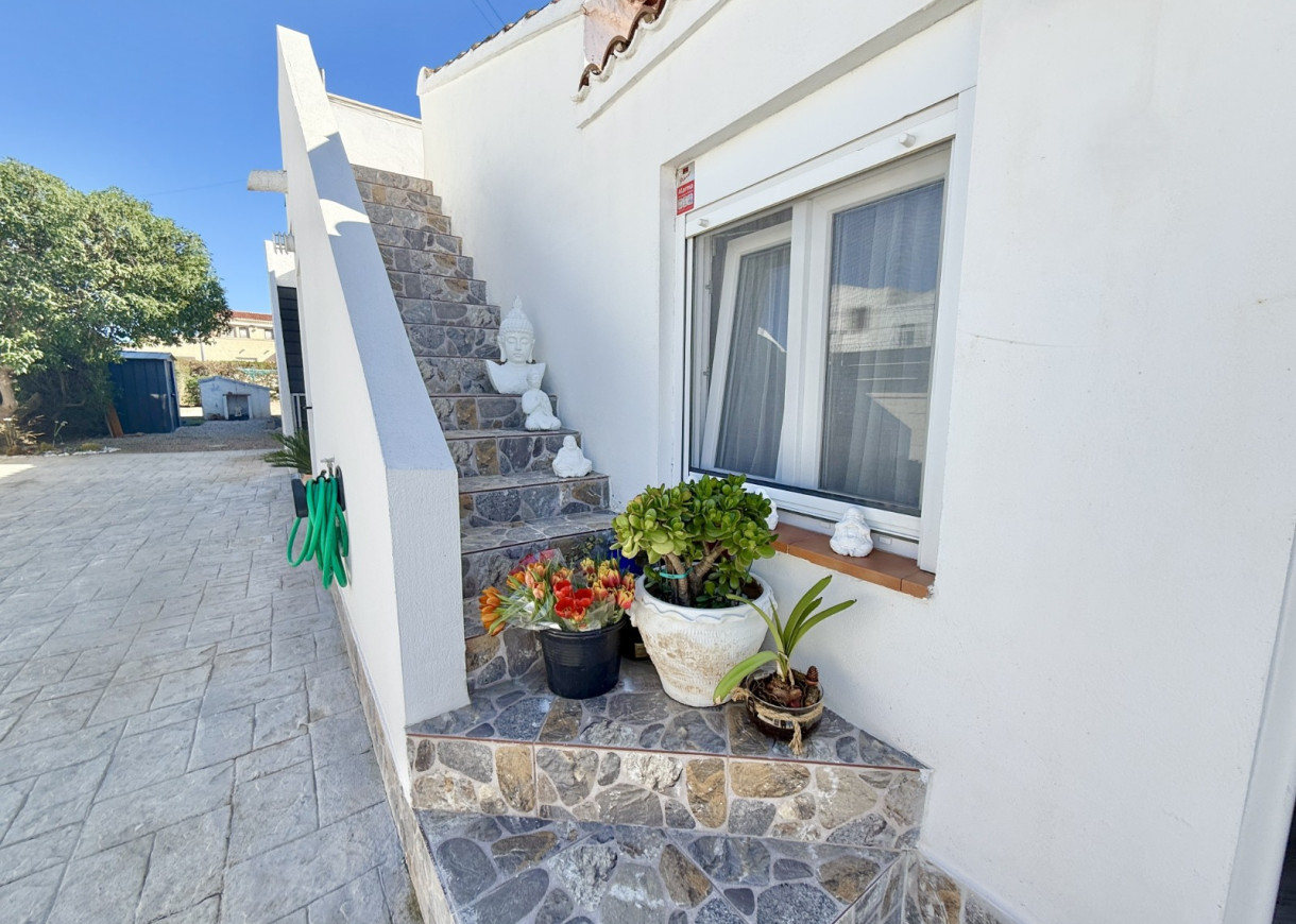 Resale - Bungalow - Torrevieja - San Luis / La Siesta