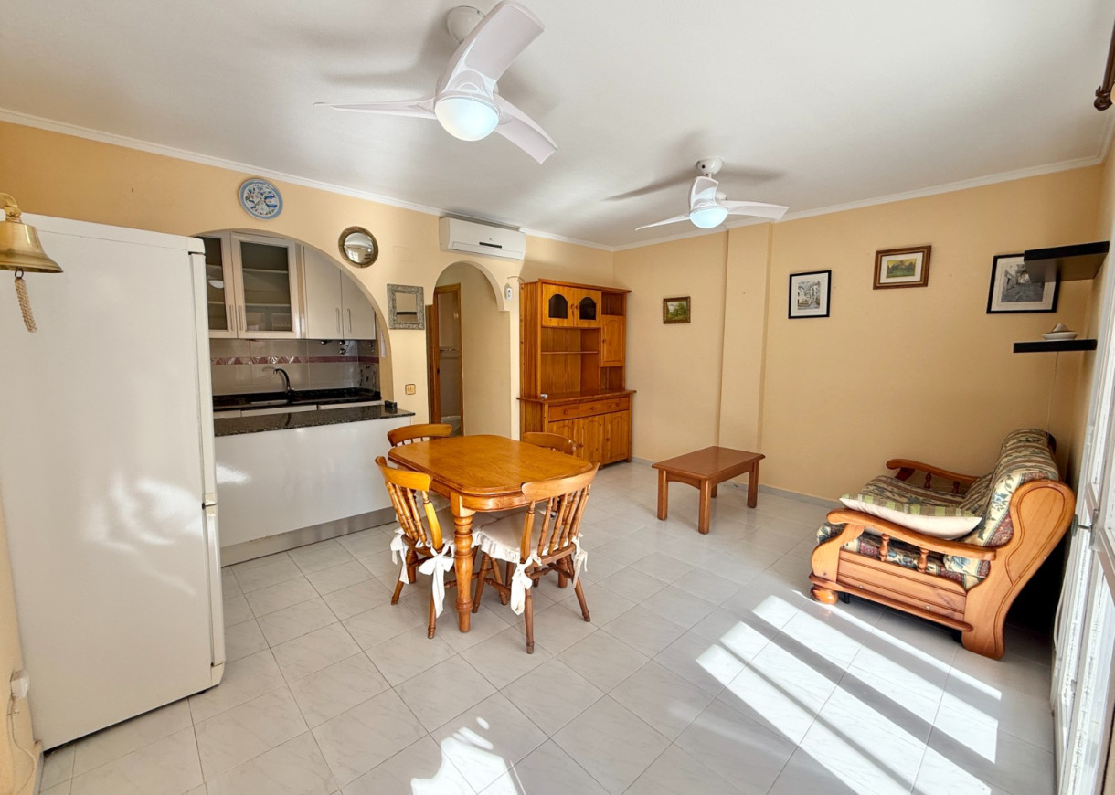 Resale - Apartment - Torrevieja - Torreblanca