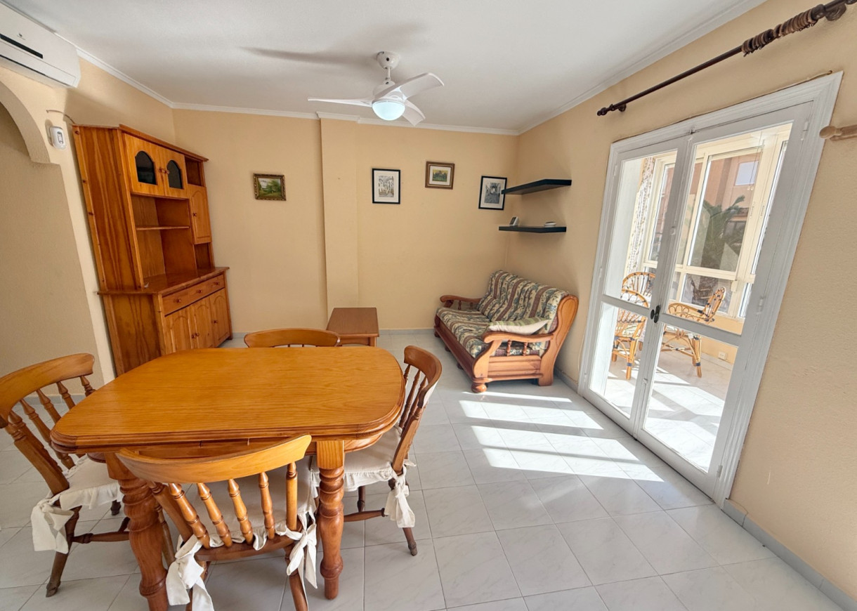 Resale - Apartment - Torrevieja - Torreblanca