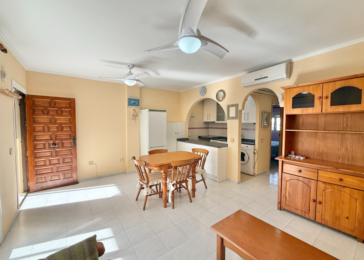 Resale - Apartment - Torrevieja - Torreblanca