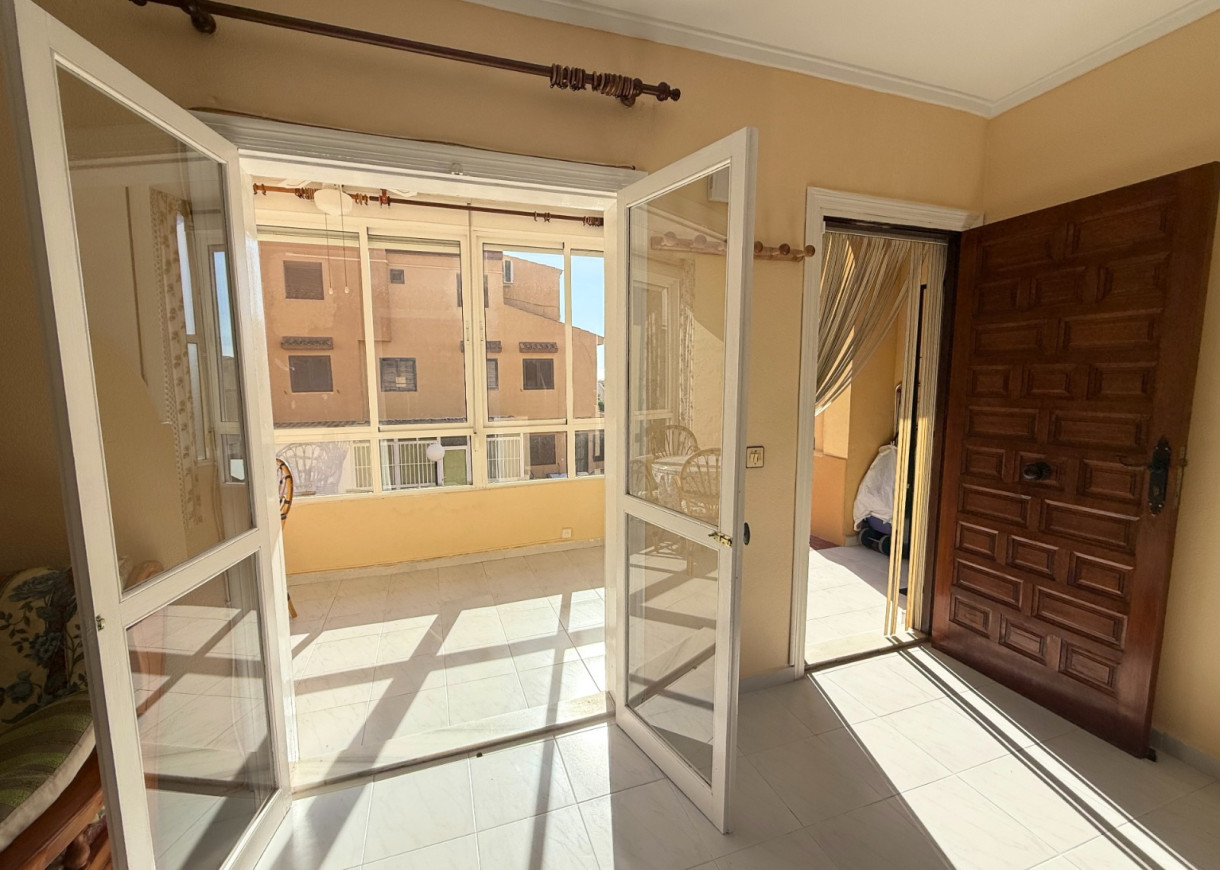 Resale - Apartment - Torrevieja - Torreblanca