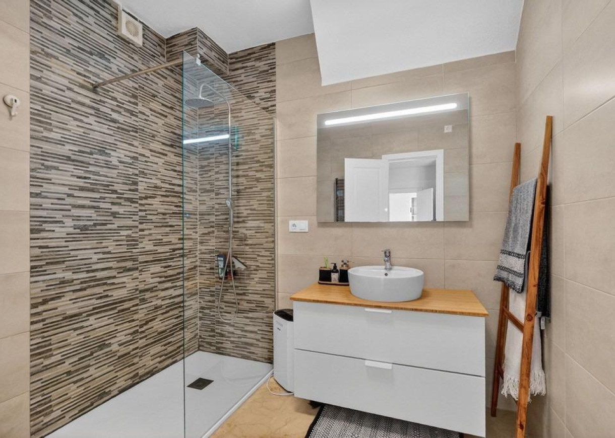 Resale - Villa - Orihuela Costa - Las Ramblas