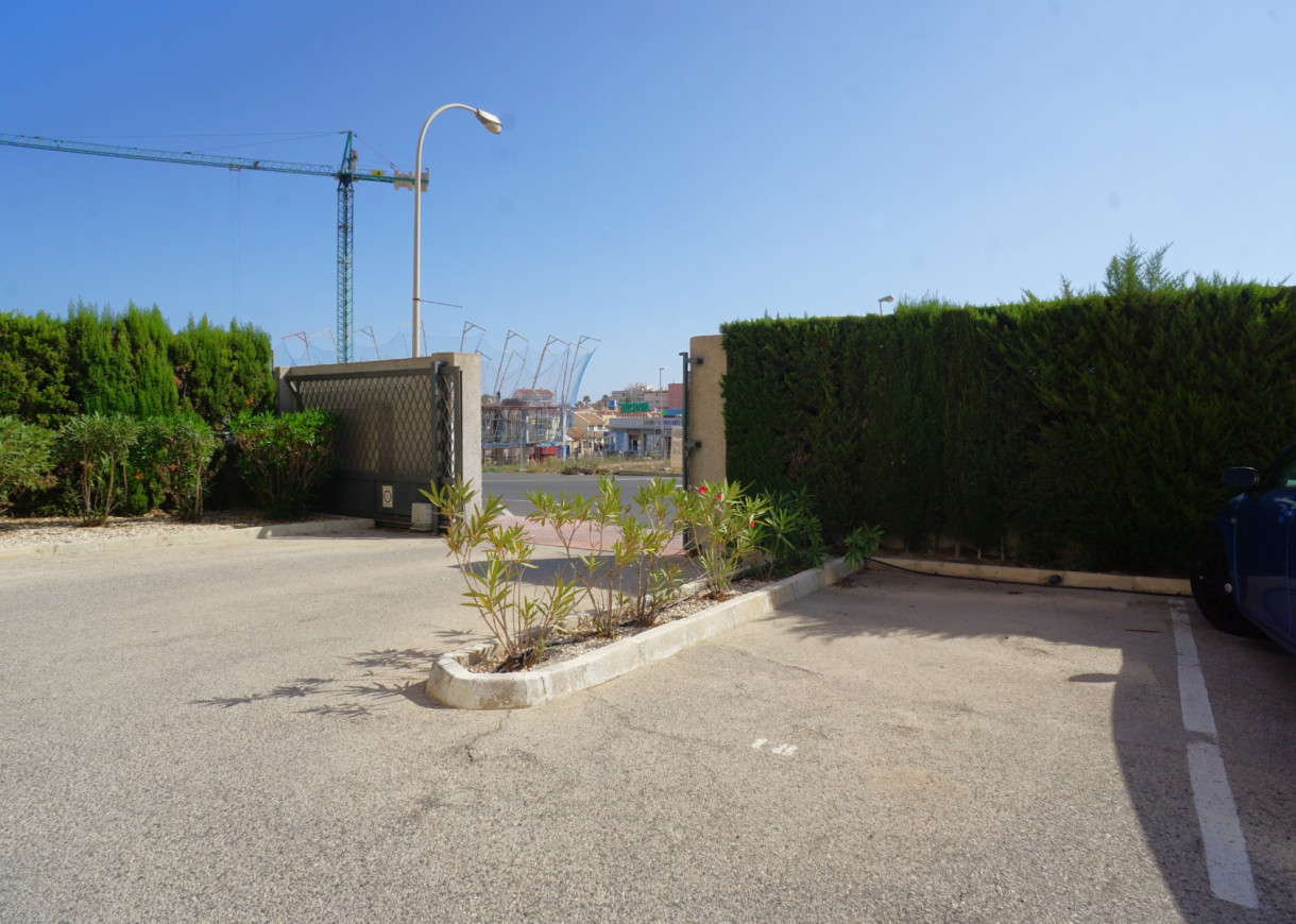Resale - Apartment - Torrevieja - Torreblanca
