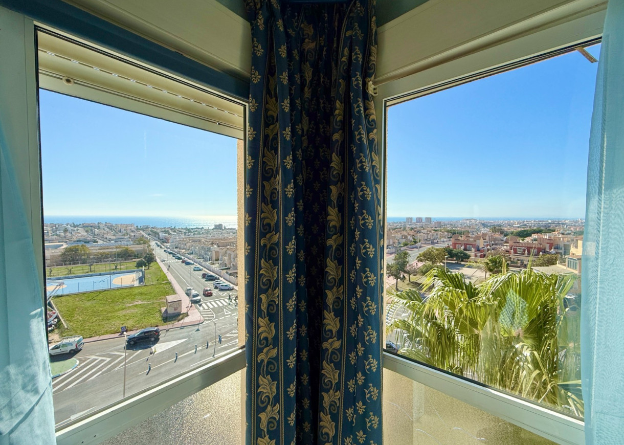 Resale - Apartment - Torrevieja - Torreblanca