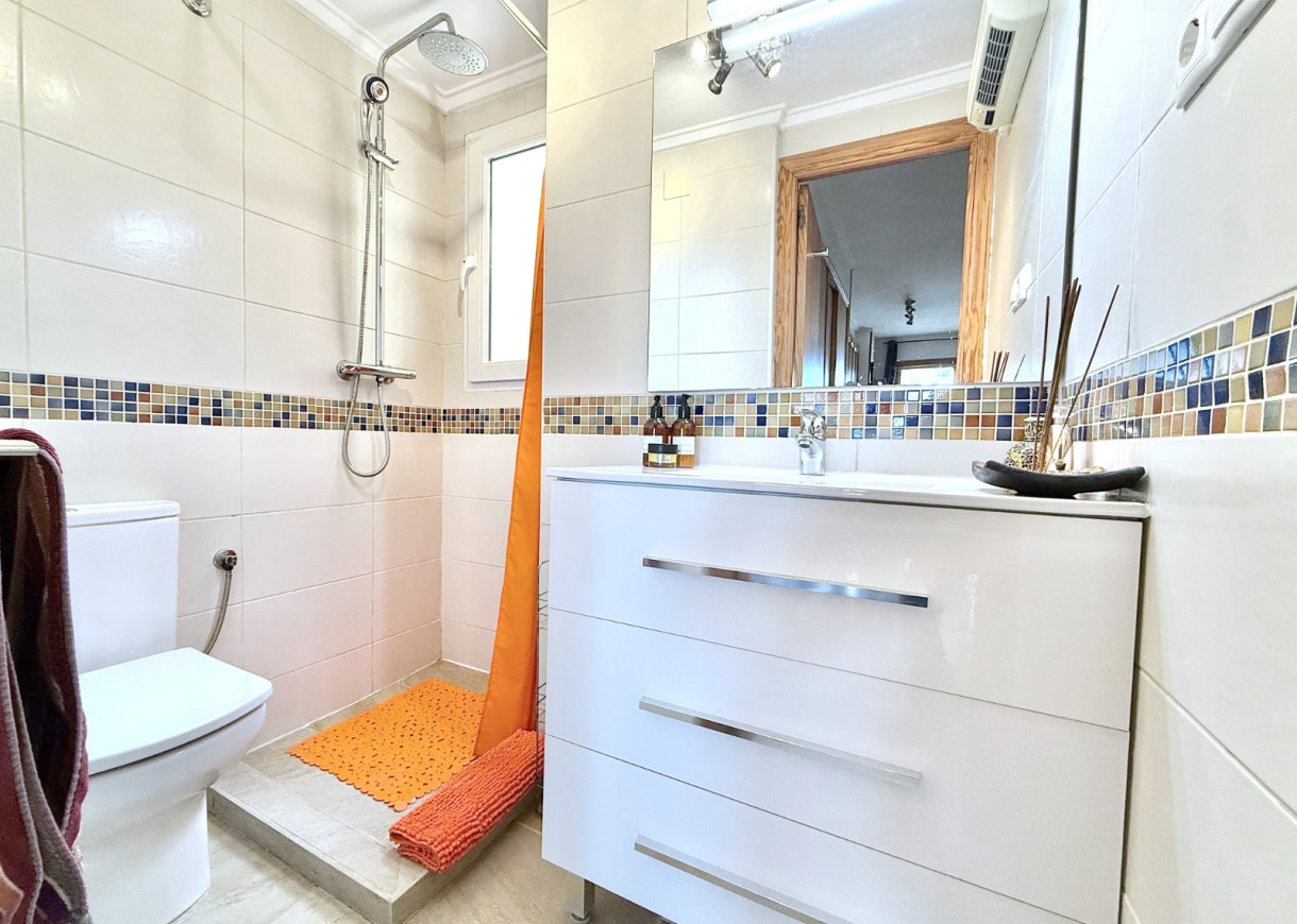 Resale - Apartment - Torrevieja - Torreblanca