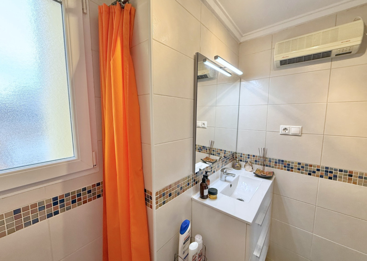 Resale - Apartment - Torrevieja - Torreblanca