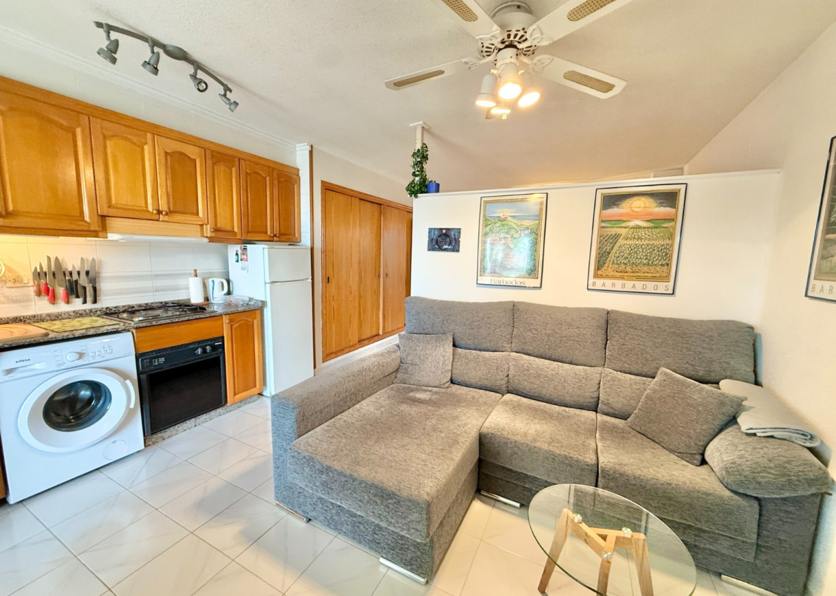 Resale - Apartment - Torrevieja - Torreblanca