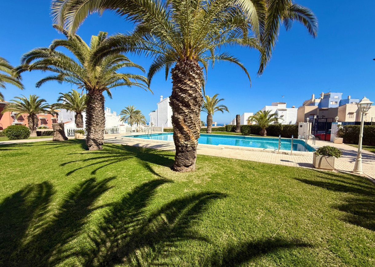 Resale - Apartment - Torrevieja - Torreblanca
