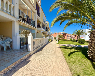 Resale - Apartment - Torrevieja - Torreblanca