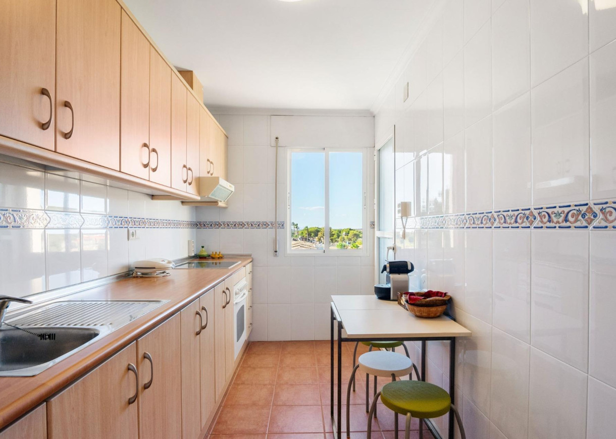 Resale - Apartment - Orihuela Costa - Altos de Campoamor