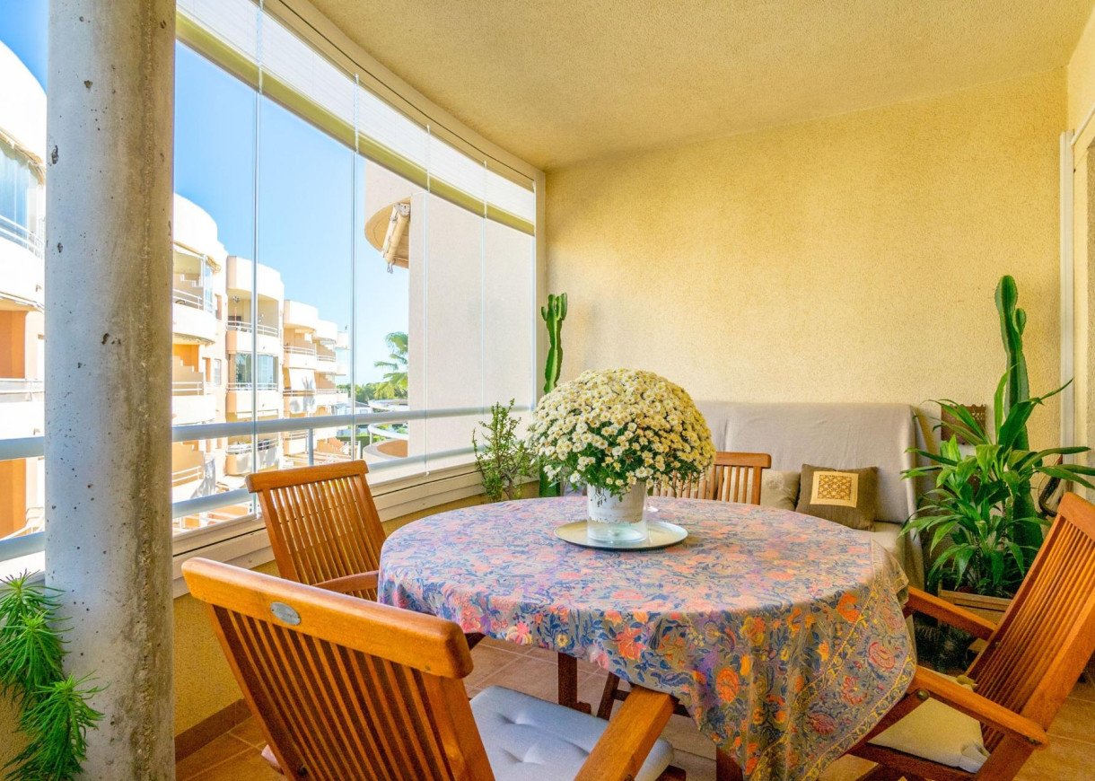 Resale - Apartment - Orihuela Costa - Altos de Campoamor