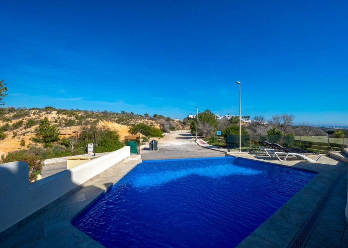 Resale - Villa - Orihuela Costa - Las Ramblas