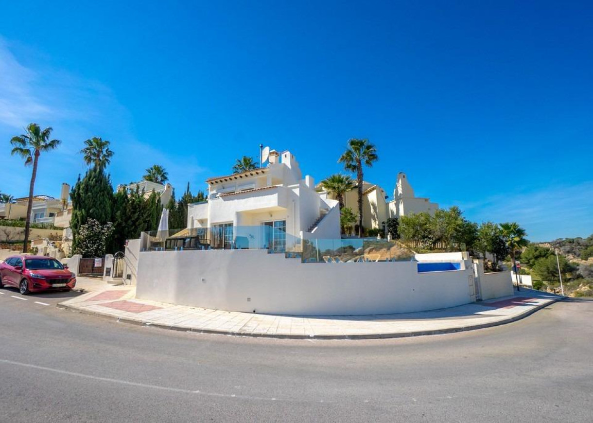 Resale - Villa - Orihuela Costa - Las Ramblas