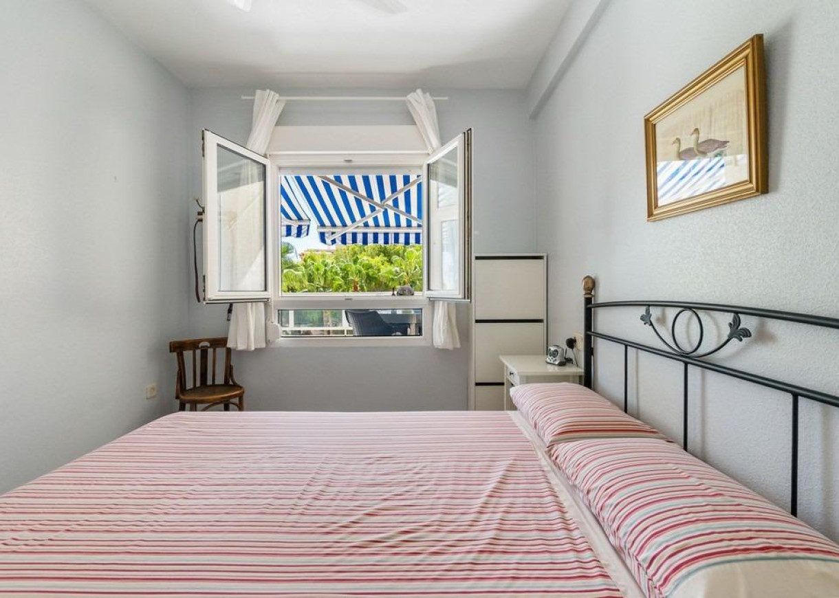 Resale - Apartment - Orihuela Costa - Altos de Campoamor