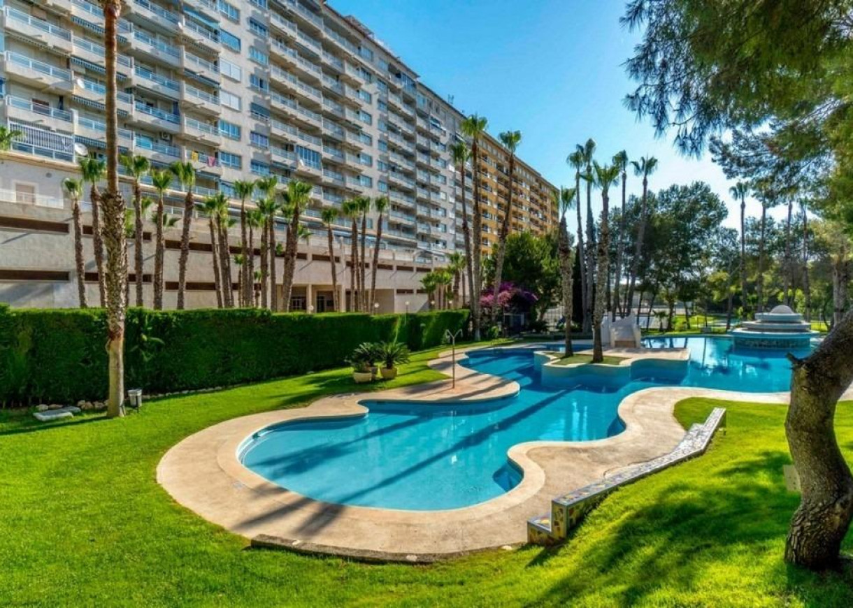 Resale - Apartment - Orihuela Costa - Altos de Campoamor