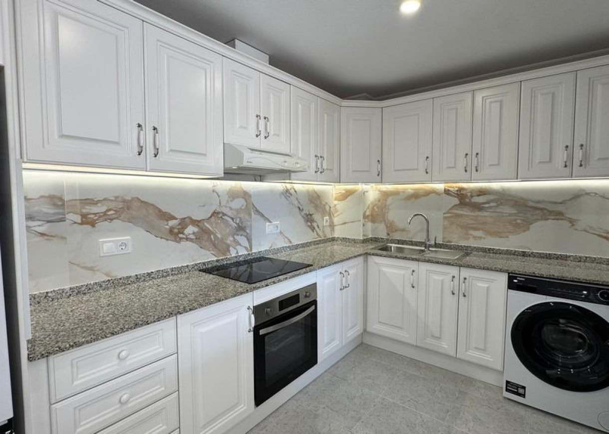 Resale - Apartment - Orihuela Costa - Las Filipinas