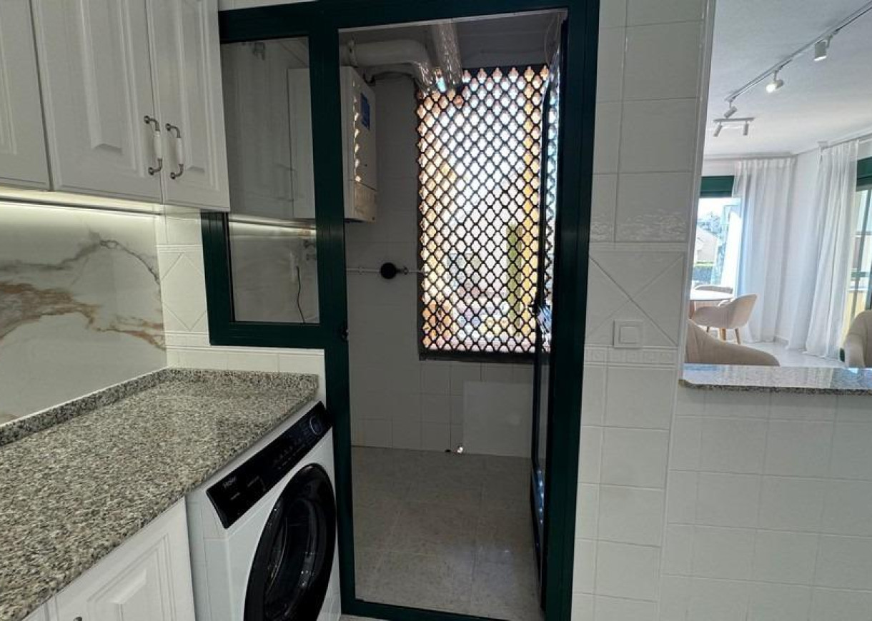 Resale - Apartment - Orihuela Costa - Las Filipinas