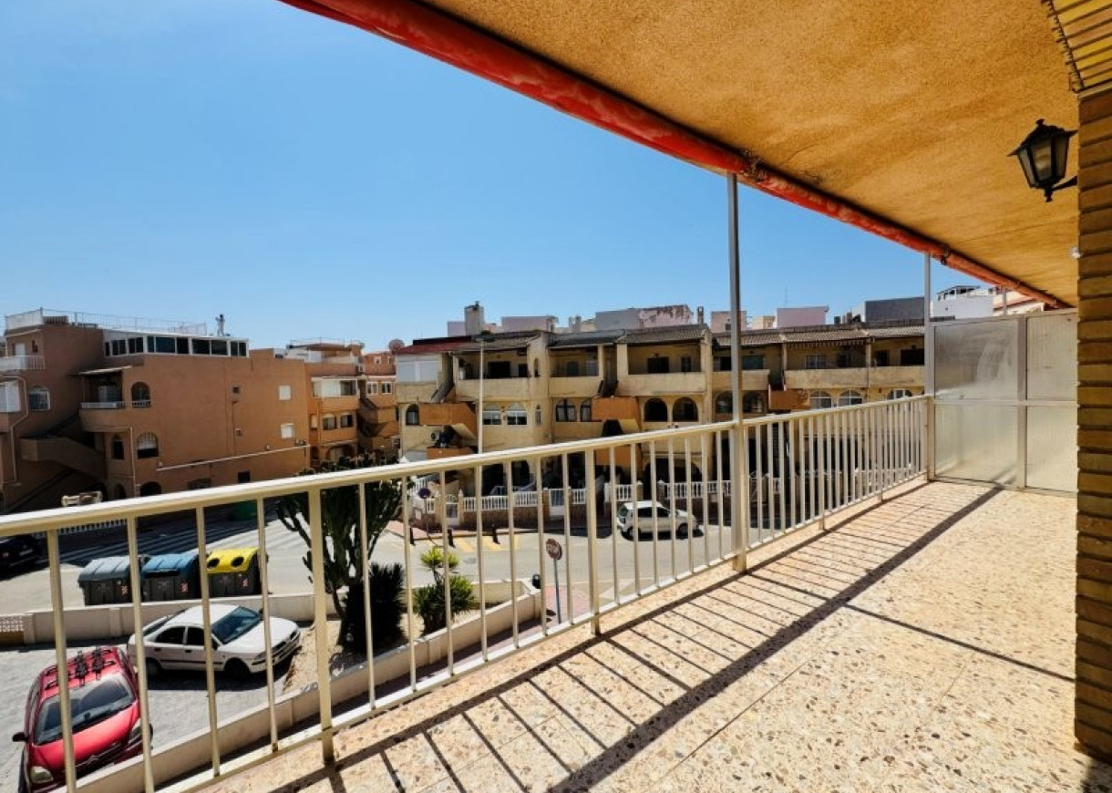 Resale - Apartment - La Mata