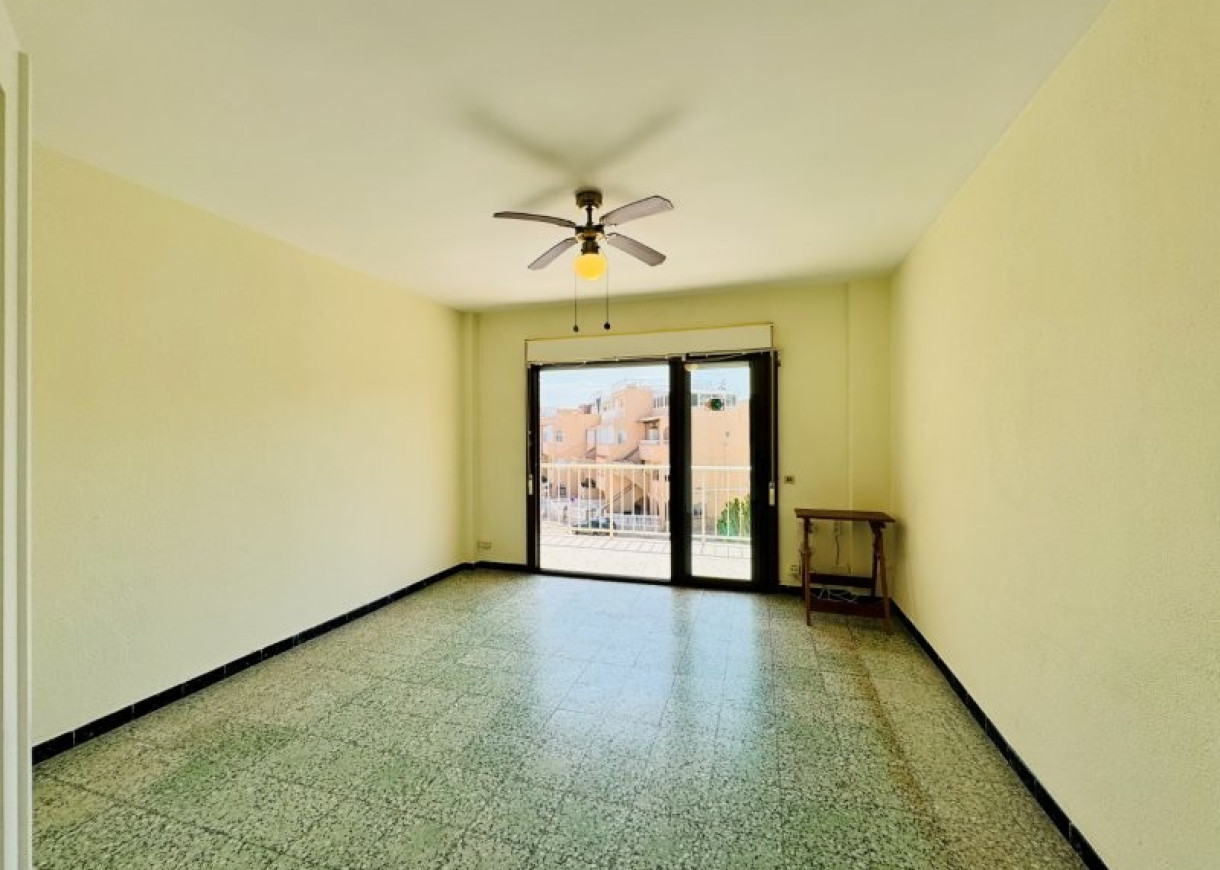 Resale - Apartment - La Mata