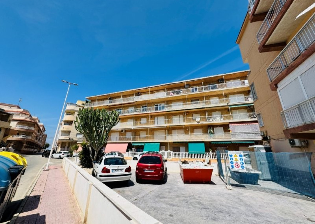 Resale - Apartment - La Mata