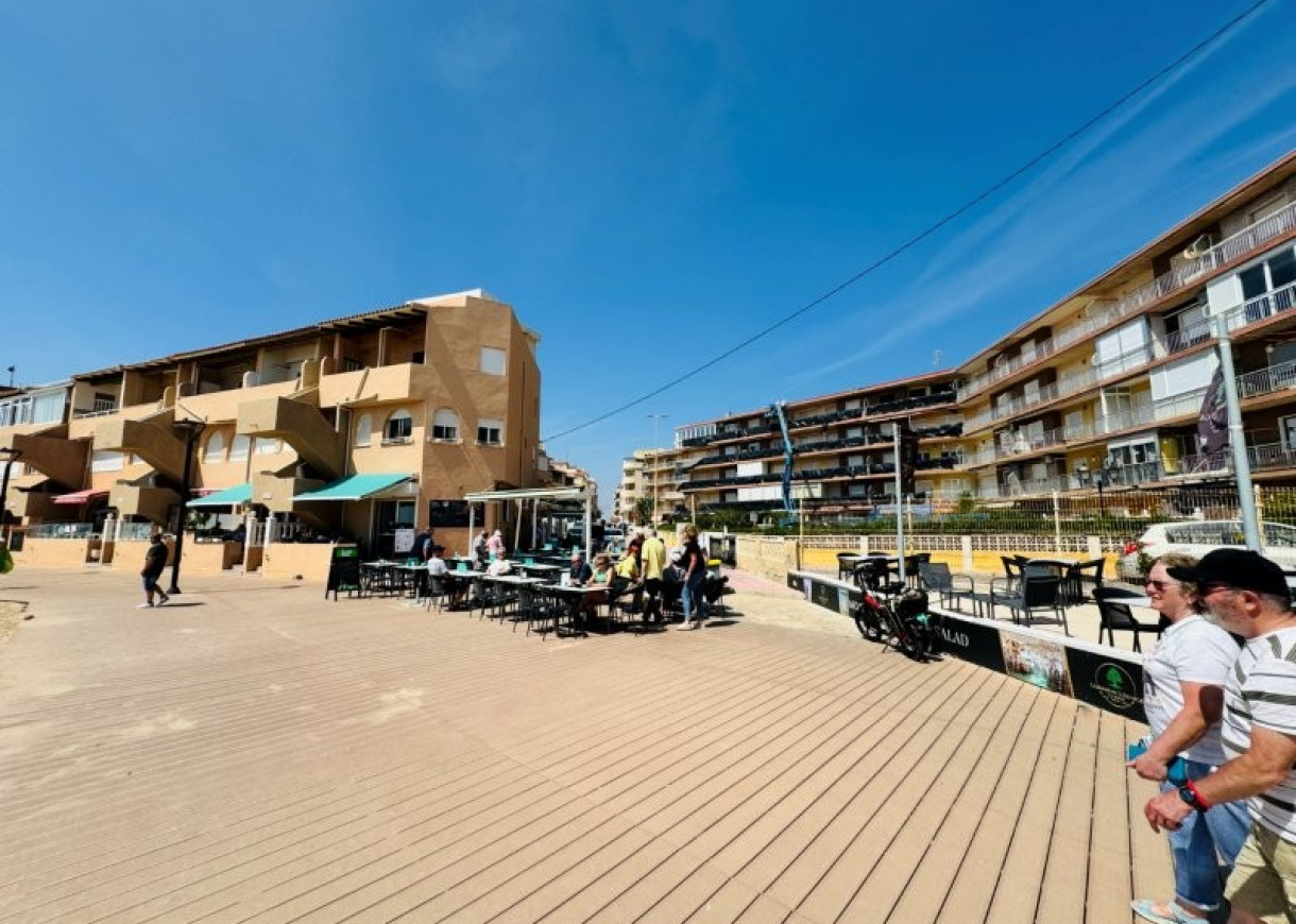 Resale - Apartment - La Mata