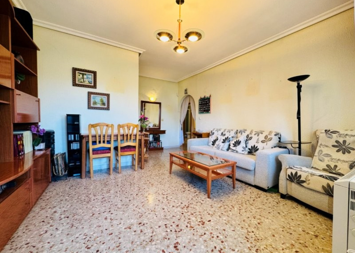 Resale - Apartment - La Mata