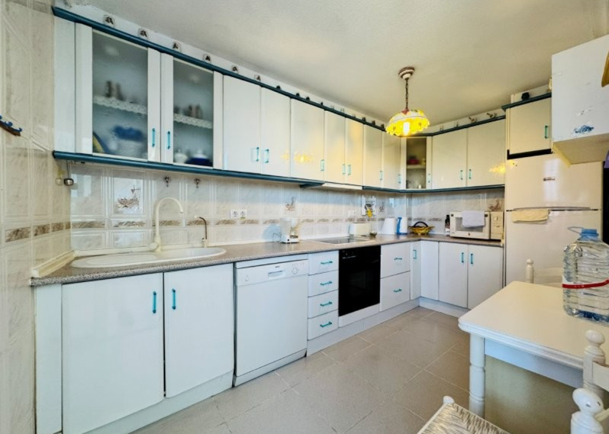 Resale - Apartment - La Mata