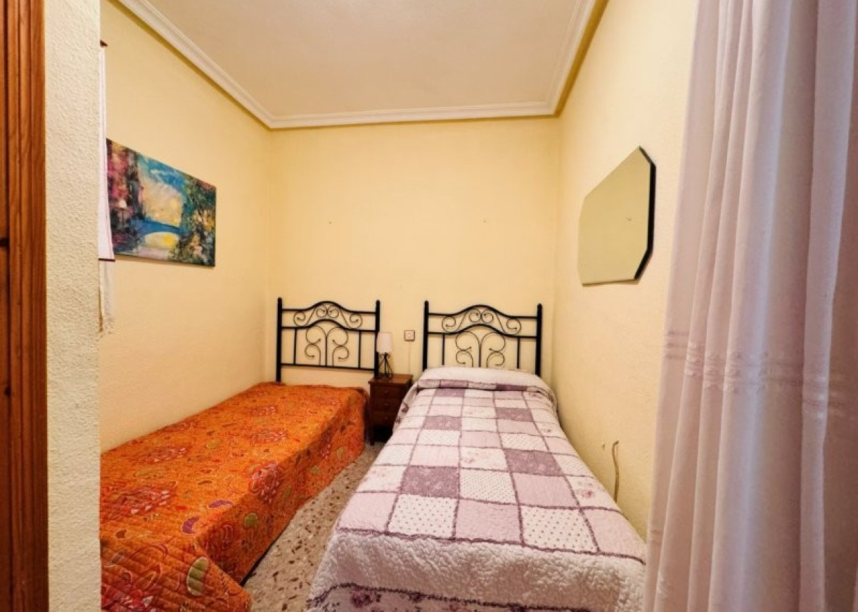 Resale - Apartment - La Mata