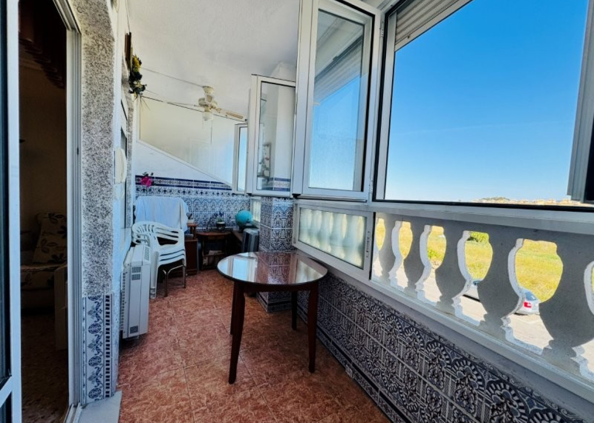 Resale - Apartment - La Mata